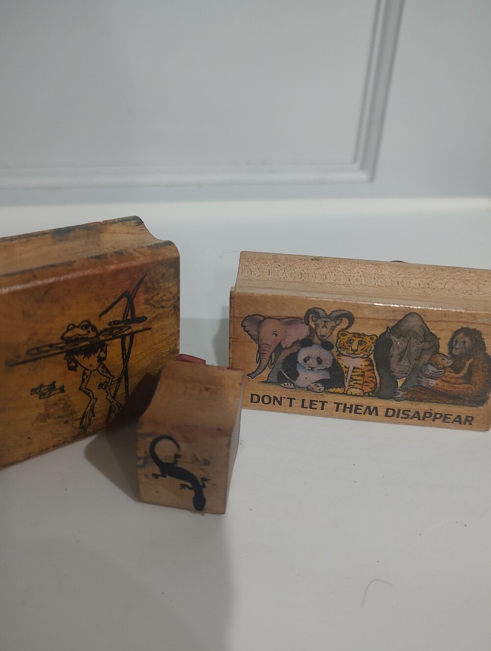 Wildlife Preservation Rubber Stamp Frog Lizard Lot